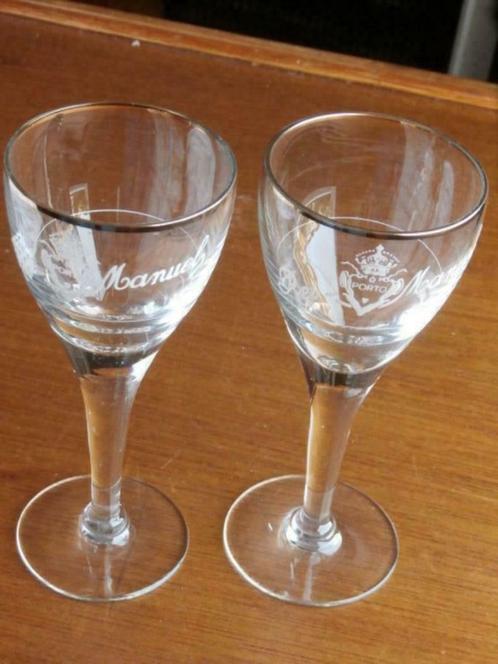 2 verres à Porto vintage "REI MANUEL", Antiquités & Art, Antiquités | Verre & Cristal, Enlèvement ou Envoi