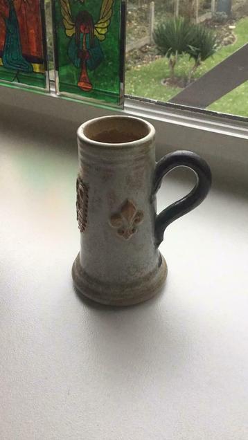 Vase à l'écu du Luxembourg, Enlèvement ou Envoi