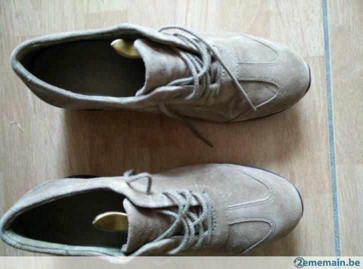 Belles Chaussures de sport Clarck, Kleding | Dames, Schoenen, Nieuw, Sportschoenen