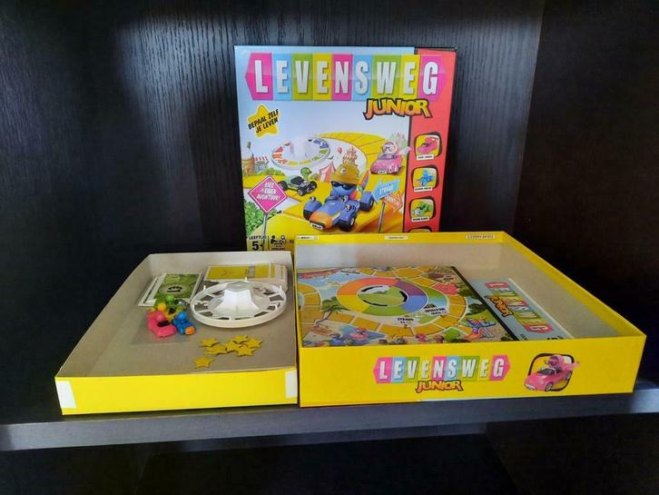 Allerlei gezelschapsspellen, zo goed als nieuw, Hobby en Vrije tijd, Gezelschapsspellen | Overige, Zo goed als nieuw, Ophalen of Verzenden