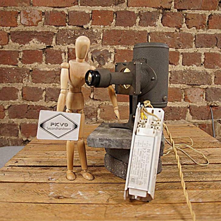 Projector 2021-000, Antiek en Kunst, Curiosa en Brocante, Ophalen of Verzenden