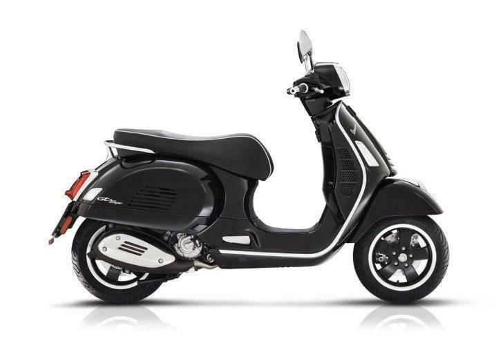 ② Vespa GTS Super 125cc - Zwart — Motoren | Piaggio — 2dehands