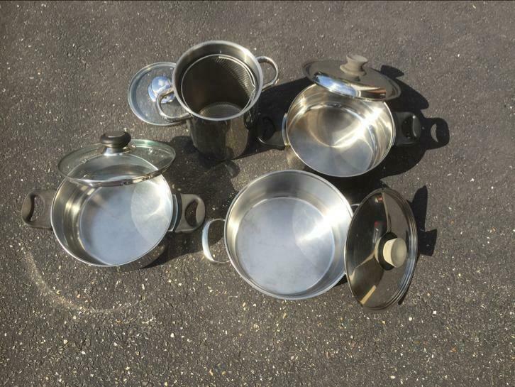 Set van 4 potten inclusief aspergekoker, Huis en Inrichting, Keuken | Potten en Pannen, Zo goed als nieuw, Inox, Keramische plaat