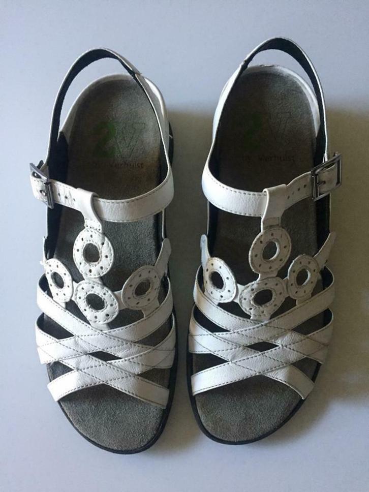 Elegante platte witte 2V by Verhulst sandalen, Kleding | Dames, Schoenen, Zo goed als nieuw, Sandalen of Muiltjes, Wit, Ophalen of Verzenden
