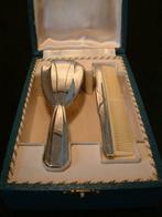 Oude geboortedoos - borstel en kam - Zilver, Ophalen of Verzenden, Zo goed als nieuw