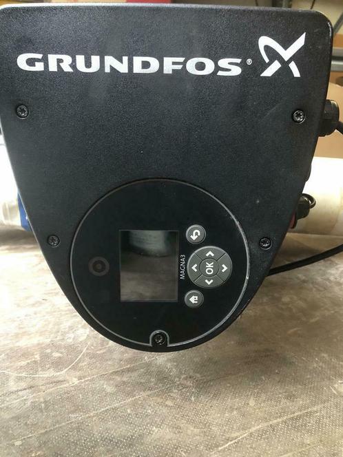 Opruiming! Grundfos Magna3, Doe-het-zelf en Bouw, Chauffageketels en Boilers, Zo goed als nieuw, Onderdeel, Minder dan 3 jaar oud