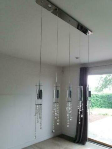 Lustre et argent brillant moderne, Enlèvement, Utilisé, Métal