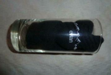 Water glas EVIAN beschikbaar voor biedingen