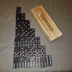 dominoblokjes in 2 houten dozen uit jaren 80, Hobby en Vrije tijd, Zo goed als nieuw, Ophalen