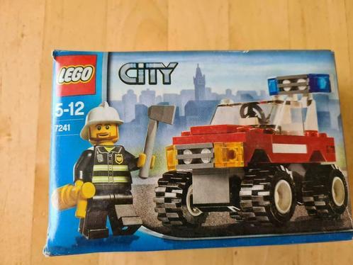 Lego City : La voiture des pompiers - 7241, Enfants & Bébés, Jouets | Duplo & Lego, Comme neuf, Lego, Ensemble complet, Enlèvement ou Envoi