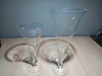 2 glazen kelken, Huis en Inrichting, Woonaccessoires | Vazen, Minder dan 50 cm, Glas, Gebruikt, Ophalen