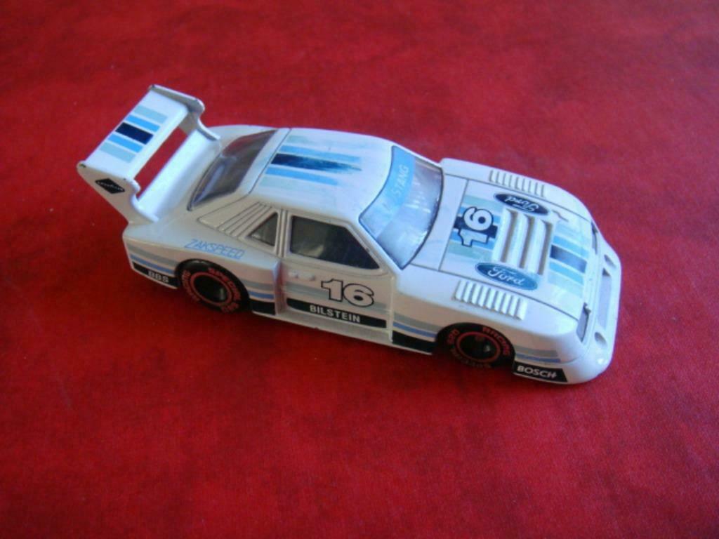 Voiture Ford Mustang métal "Matchbox Vintage". N 21., Verzamelen, Overige Verzamelen, Gebruikt, Ophalen of Verzenden