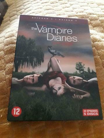 DVD box the vampire diaries, Enlèvement ou Envoi, Comme neuf, Drame, Coffret