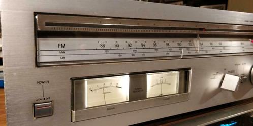 Aiwa AT-9300K Stereo Tuner (1977-79), Audio, Tv en Foto, Tuners, Gebruikt, Ophalen of Verzenden