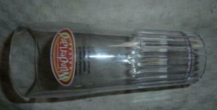 # onbreekbaar bier 'glas' / harde plastic beker WUNDERLAND, Verzamelen, Glas en Drinkglazen, Gebruikt, Bierglas, Ophalen of Verzenden