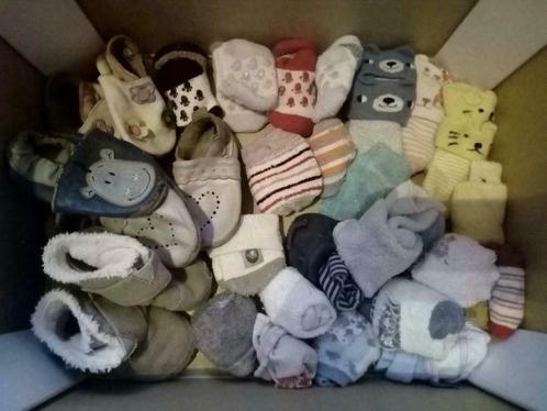 Pack pantoffels, sokken en panty's 0/6 maanden, Kinderen en Baby's, Babykleding | Schoentjes en Sokjes, Gebruikt, Overige typen