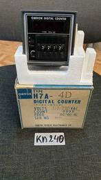 kn0240: digitale teller  omron H7AN-4DM, Hobby en Vrije tijd, Elektronica-componenten, Nieuw, Ophalen of Verzenden