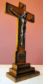 crucifix * Art Deco kruis op sokkel * bronzen corpus Christi, Ophalen of Verzenden