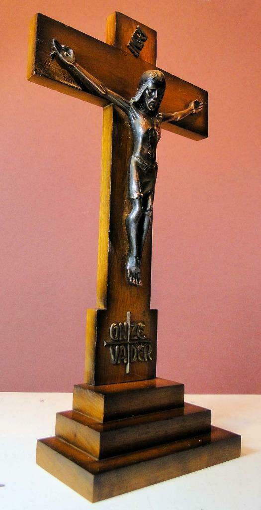 crucifix * Art Deco kruis op sokkel * bronzen corpus Christi, Antiek en Kunst, Antiek | Religieuze voorwerpen, Ophalen of Verzenden