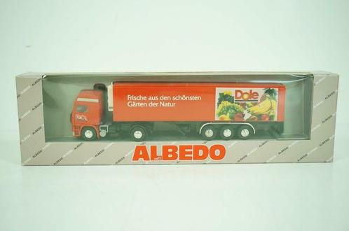 1:87 Albedo 300113 Volvo F16 Globetrotter trekker koelwagen, Hobby & Loisirs créatifs, Voitures miniatures | 1:87, Comme neuf