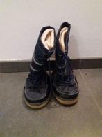 Donkerblauwe winterlaarzen maat 35-37, Kinderen en Baby's, Kinderkleding | Schoenen en Sokken, Gebruikt, Jongen of Meisje, Laarzen