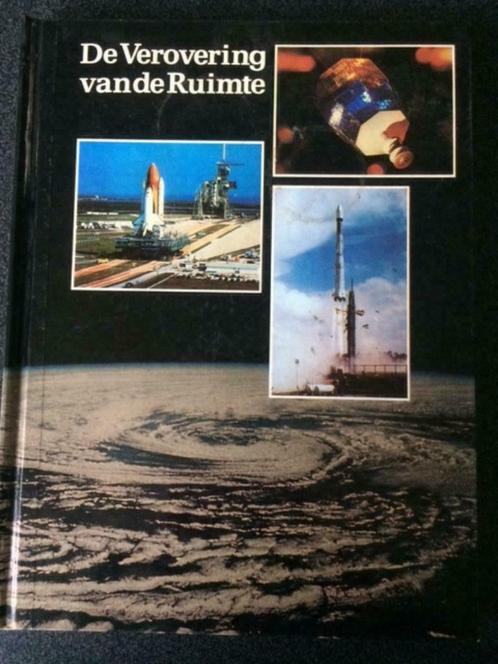 Livre La conquête de l'espace - bon état, Livres, Science, Utilisé, Sciences naturelles, Enlèvement