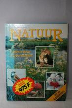 Boek - Natuur van maand tot maand - 500 kleurenfoto's, Boeken, Natuur, Gelezen, Ophalen of Verzenden, Bloemen, Planten en Bomen