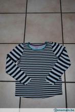 T-shirt rayé marine et gris Manches longues T128cm ou 7/8A, Meisje, Gebruikt, Ophalen of Verzenden, Shirt of Longsleeve