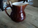 VILLEROY EN BOCH BRUIN MELKKANNETJE NR 7, Antiek en Kunst, Ophalen of Verzenden