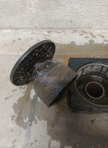 Cherche cloche ou Sterput (en fonte), Enlèvement ou Envoi, Utilisé, Autres types
