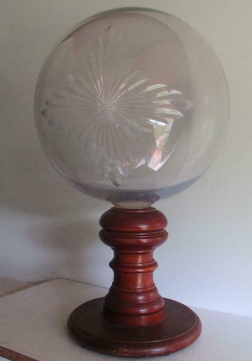 antieke kristallen etalage apothekersbol op houten voet, Antiek en Kunst, Curiosa en Brocante, Verzenden