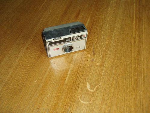 Kodak Instamatic Camera 100 (1963) Vintage, Collections, Appareils photo & Matériel cinématographique, Appareils photo, 1960 à 1980