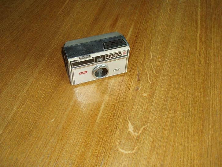 Kodak Instamatic Camera 100 (1963) Vintage, Verzamelen, Foto-apparatuur en Filmapparatuur, Fototoestel, 1960 tot 1980, Ophalen of Verzenden