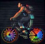 fietslicht - licht of berichten op de spaken (7 stuks), Vélos & Vélomoteurs, Accessoires vélo | Éclairage de vélo, Batterie, Résistant à l'eau
