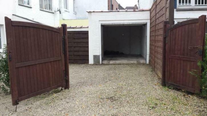 Garage à louer Stockel (Kraainem), Immo, Garages en Parkeerplaatsen, Brussel