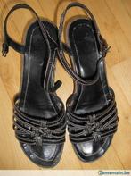 sandales EXIT noires et lignes blanches P40