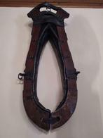 Ancien collier de cheval - bois, cuir, cuivre, Antiquités & Art, Enlèvement
