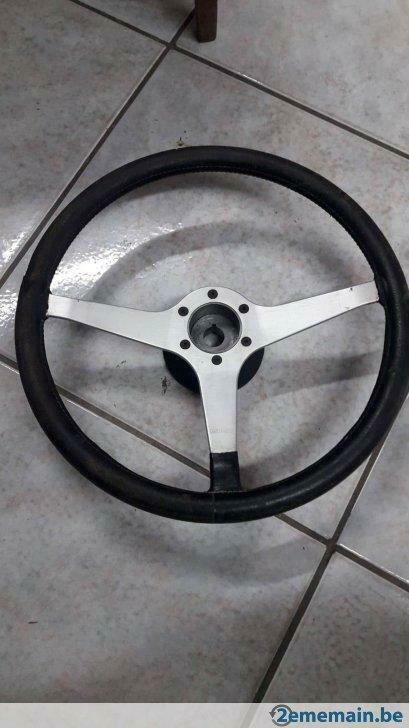 Volant pour Ferrari 365 Gt4 2 + 2 et 365 Gtc4, Autos : Pièces & Accessoires, Utilisé, Ferrari