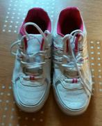 Sportschoen baskets osaga nike, adidas kors (39), Taille 38/40 (M), Enlèvement ou Envoi, Comme neuf, Osaga