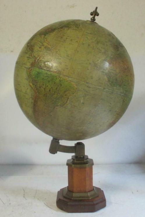 globe globe vintage spécial avec relief et belle base 119, Antiquités & Art, Curiosités & Brocante, Envoi