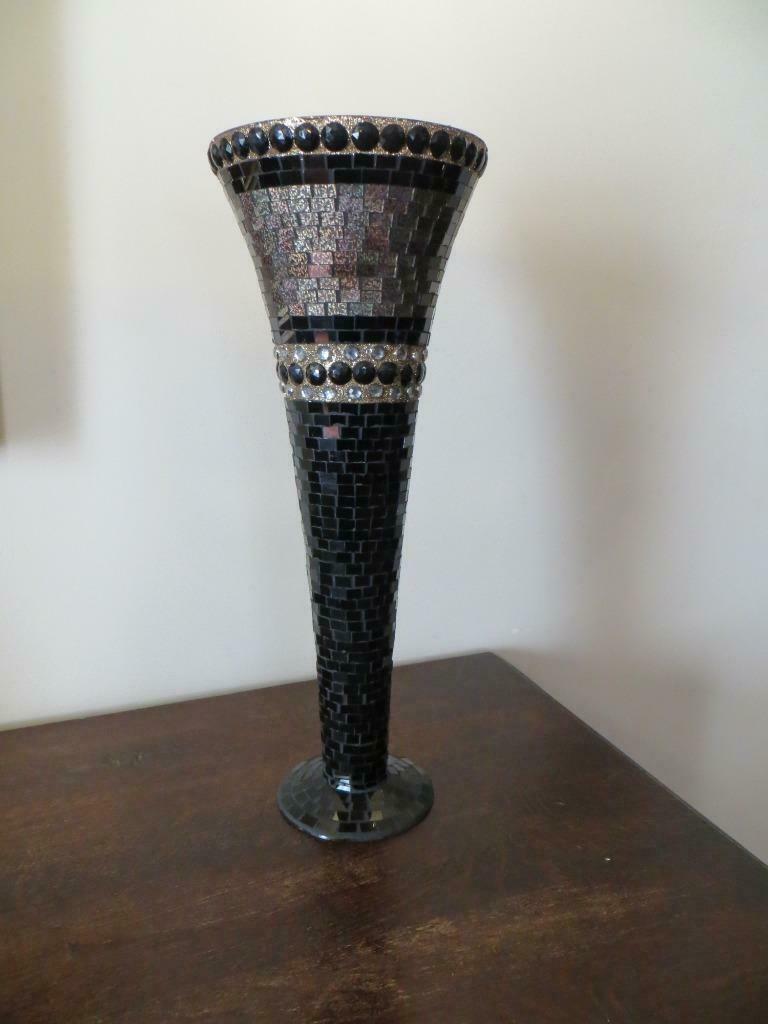 Beau vase en mosaïque de verre en version noir / argent, Antiquités & Art, Enlèvement ou Envoi