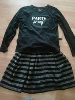 Feestkledij. Glinsterrokje + t-shirt maat 146, Enlèvement ou Envoi, Comme neuf