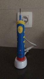 Braun elektronische tandenborstel voor kinderen, Tandenborstel, Zo goed als nieuw