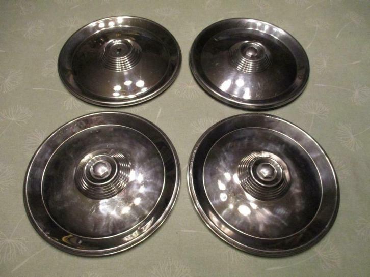 Wieldoppen Peugeot 204., Auto-onderdelen, Overige Auto-onderdelen, Peugeot, Gebruikt, Ophalen of Verzenden