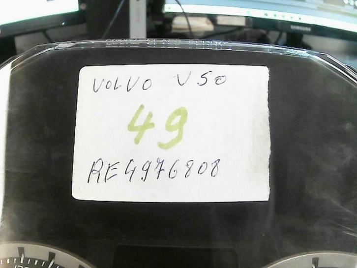Compteur Volvo V50 30710071 (49), Autos : Pièces & Accessoires, Autres pièces automobiles, Volvo, Utilisé, Enlèvement ou Envoi