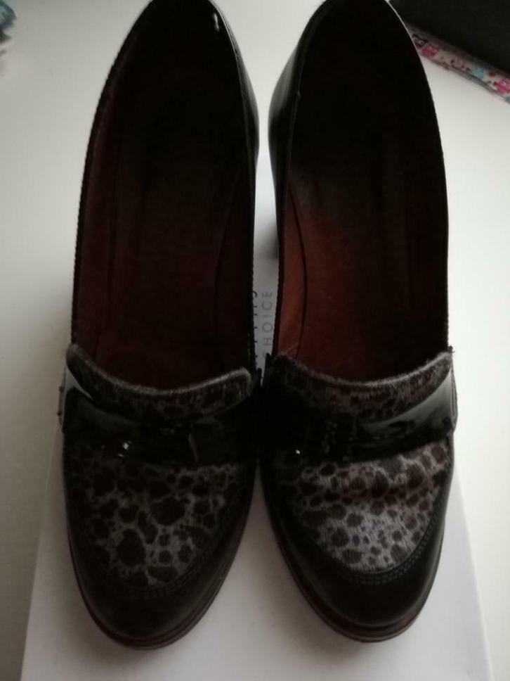 Escarpins noirs HISPANITAS - pointure 39, Kleding | Dames, Schoenen, Gedragen, Pumps, Zwart, Ophalen of Verzenden