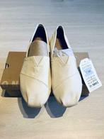 Toms * Maat 43 * € 35 * NIEUW * Gratis levering BXL, Wit, Nieuw, Toms, Pantoffels of Sloffen