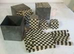 antieke wiskunde objecten centimeters in zinken box, Envoi