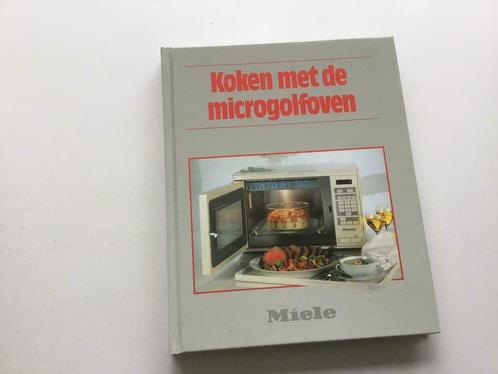 Kookboek voor microgolfovens Miele, Boeken, Kookboeken, Ophalen