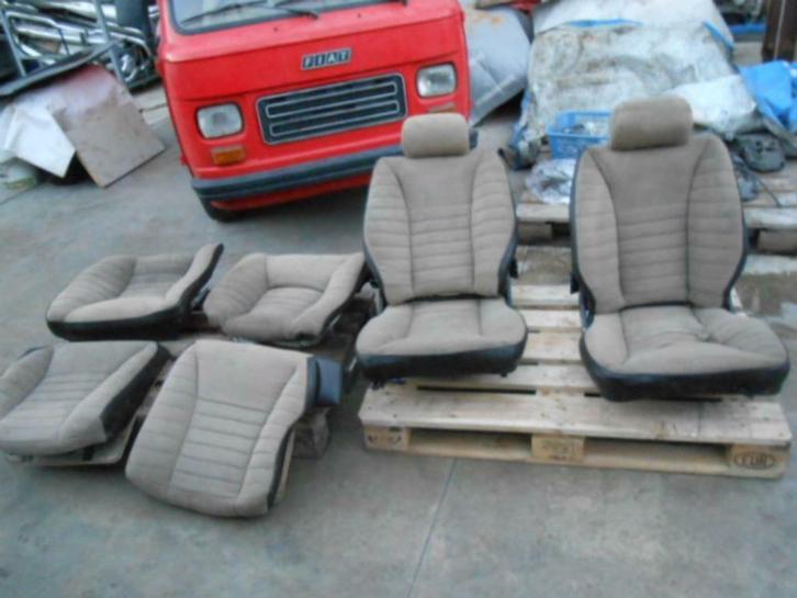 Stoelen voor Fiat Dino 2400 Coupè, Auto-onderdelen, Interieur en Bekleding, Fiat, Oldtimer onderdelen, Gebruikt, Ophalen